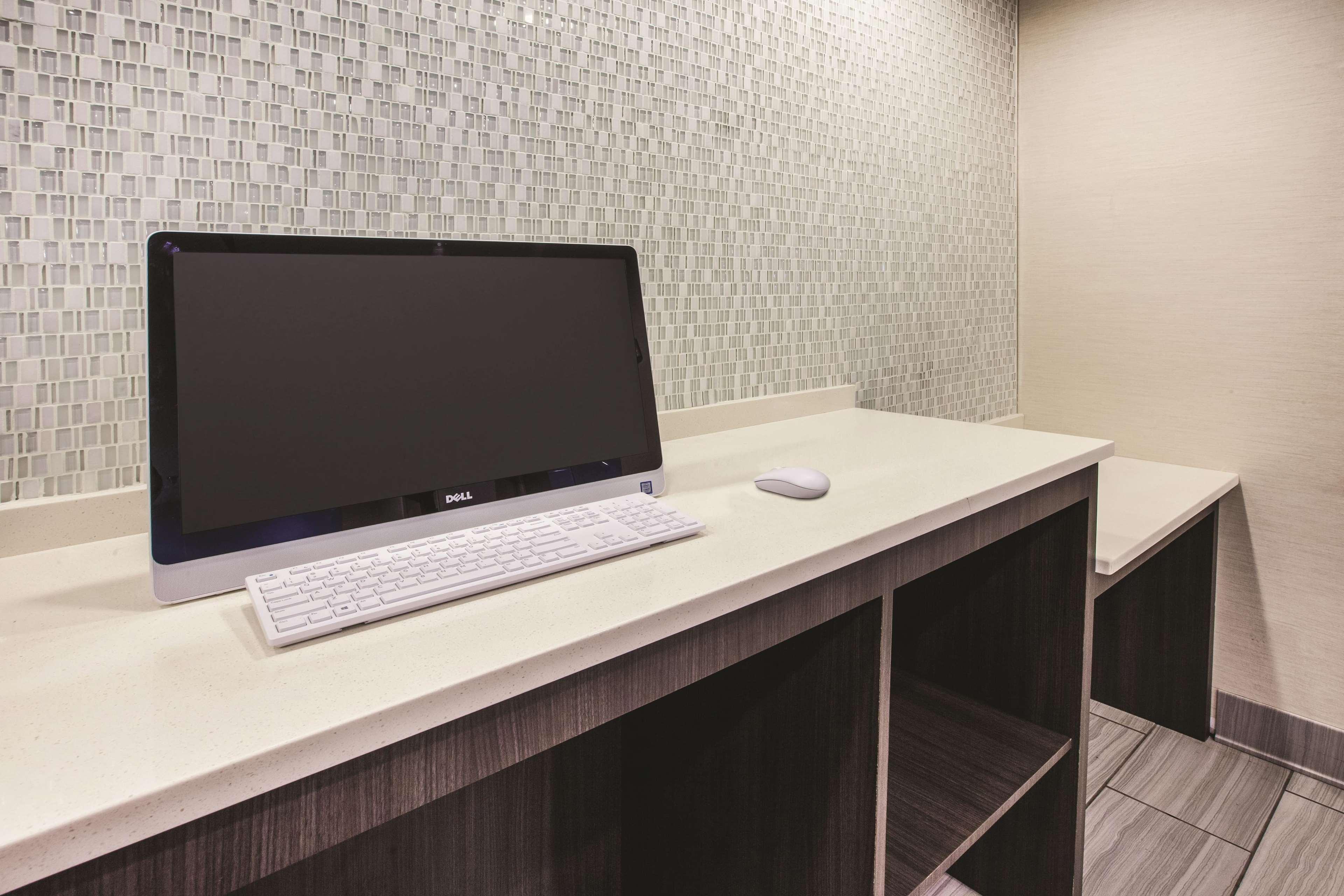 La Quinta Inn By Wyndham Indianapolis North Luaran gambar