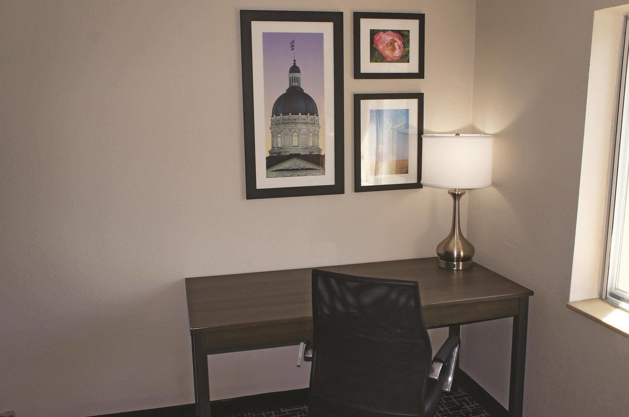 La Quinta Inn By Wyndham Indianapolis North Luaran gambar